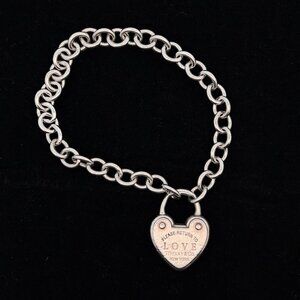 Tiffany & Co. 925 Sterling Silver Return to Tiffany Love Lock 8" Rolo Bracelet